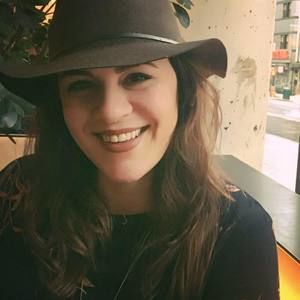 Meet your Posher, Angela